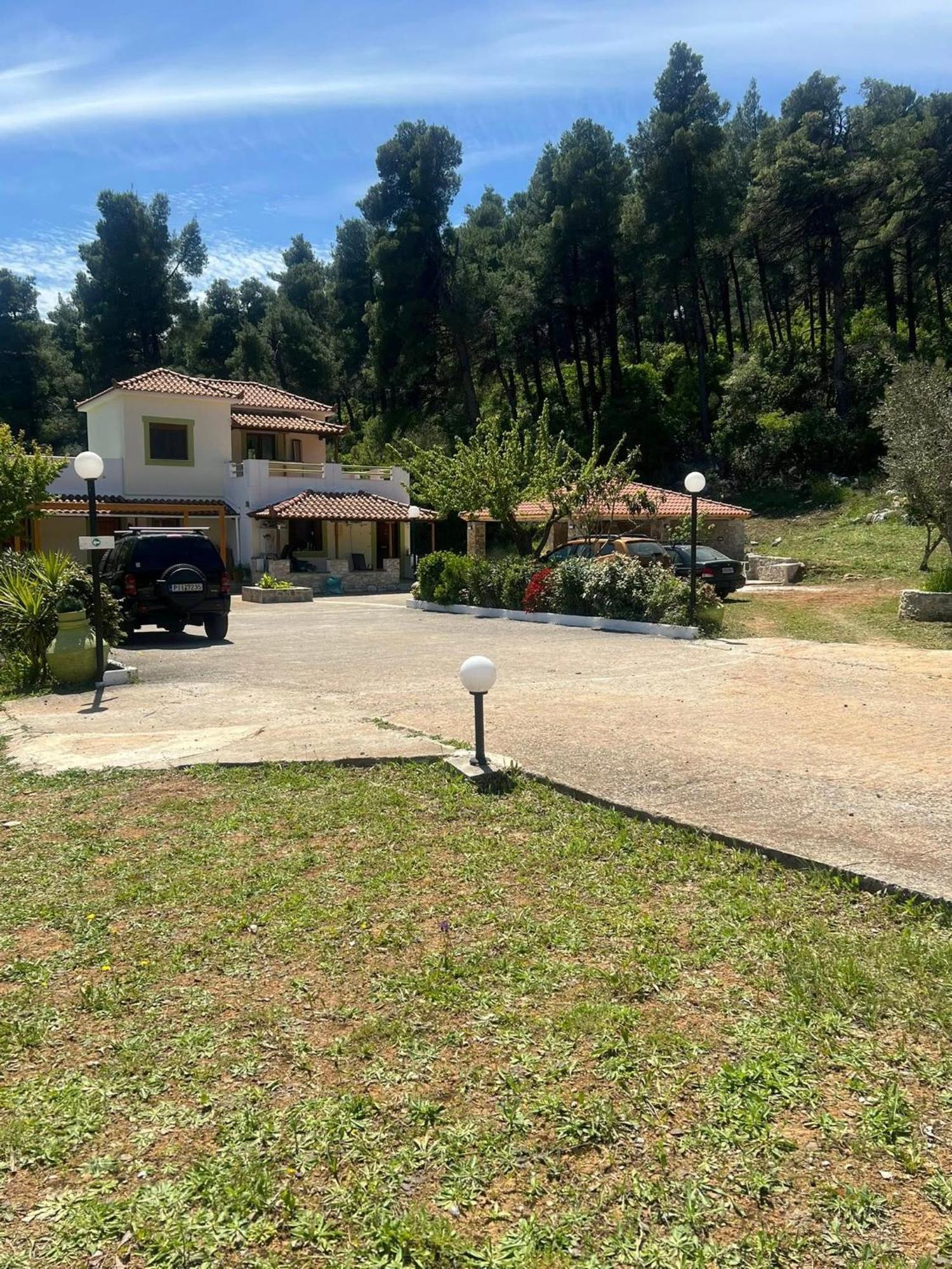 Villa Sandra Panormos  Eksteriør bilde