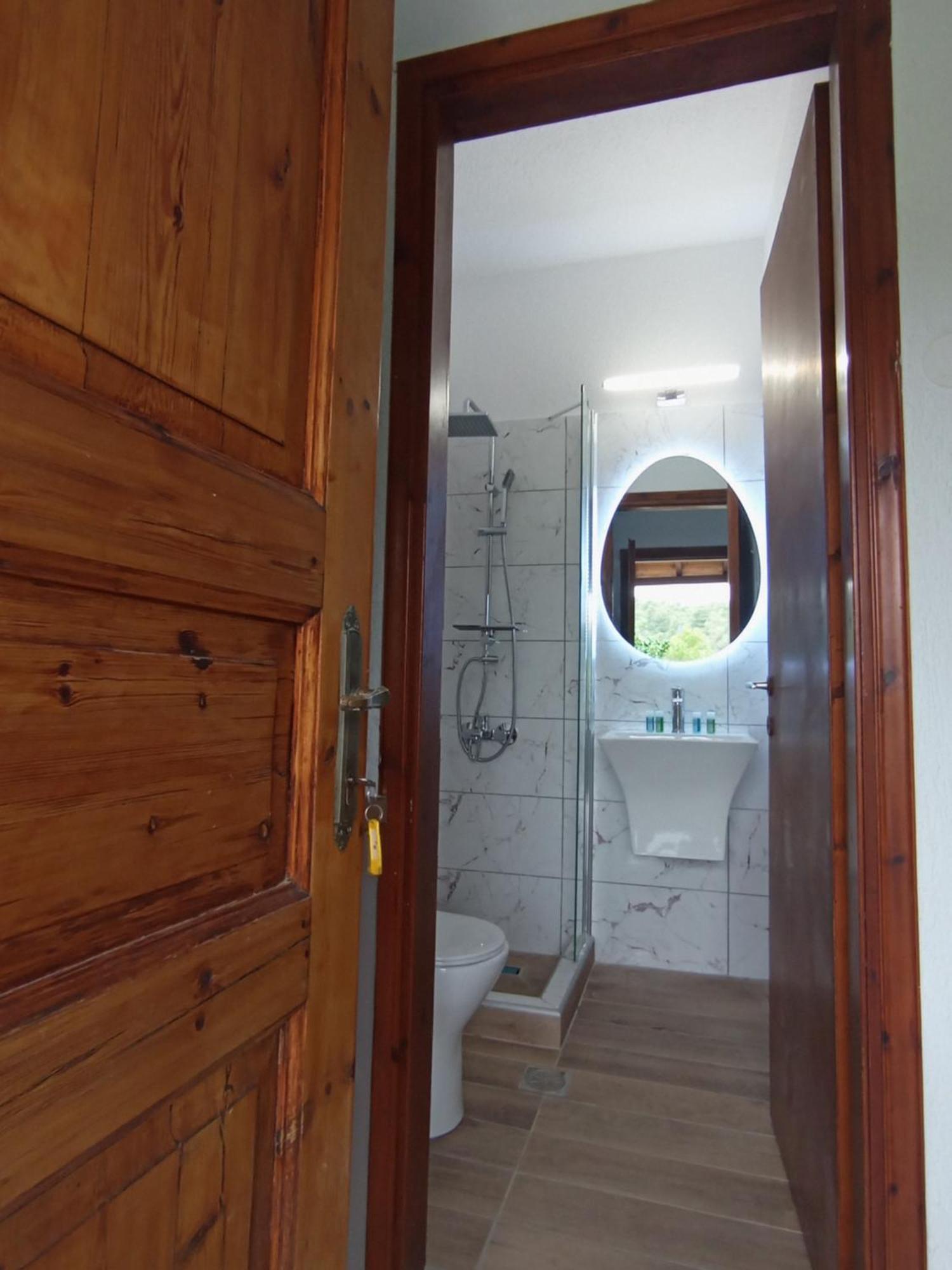 Villa Sandra Panormos  Eksteriør bilde